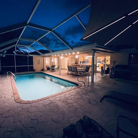 Villa Catalina Isles - Holidays In Paradise Cape Coral Ngoại thất bức ảnh