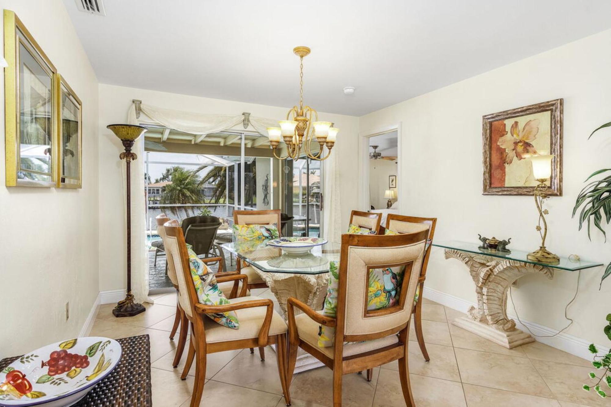 Villa Catalina Isles - Holidays In Paradise Cape Coral Ngoại thất bức ảnh