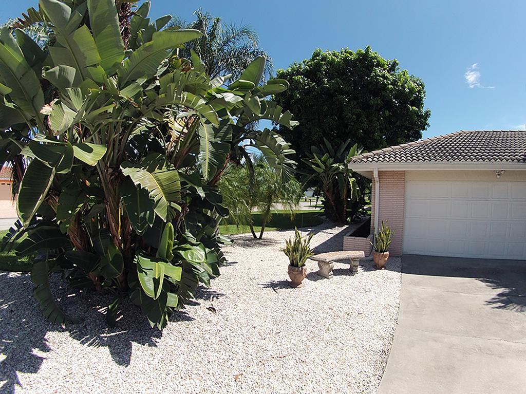 Villa Catalina Isles - Holidays In Paradise Cape Coral Ngoại thất bức ảnh